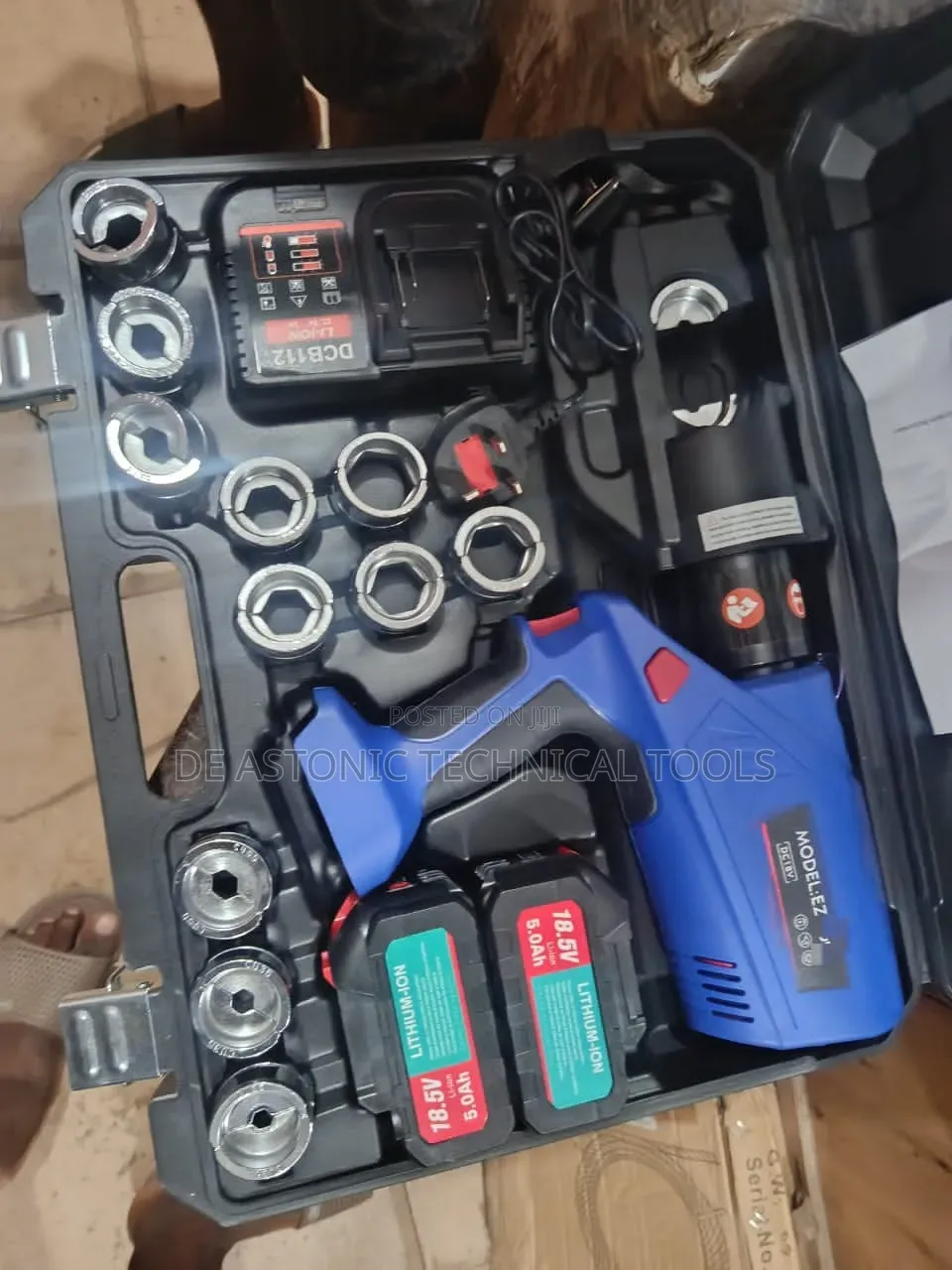Cordless Hydraulic Crimping Tool