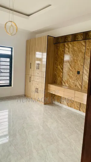 2bdrm Apartment in Cedar County, Sangotedo for rent