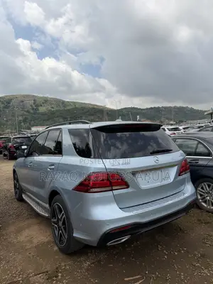 Mercedes-Benz GLE-Class GLE 400 4MATIC 2016 Blue