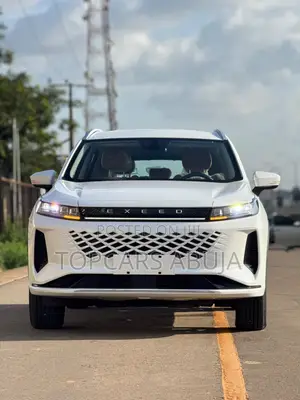New Exeed LX 2025 White