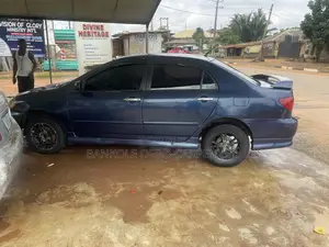 Toyota Corolla 2005 Blue
