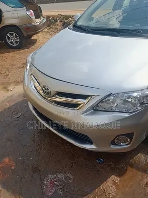 Toyota Corolla 2013 Silver