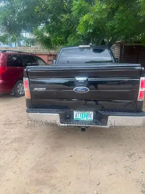 Ford F-150 2012 Black