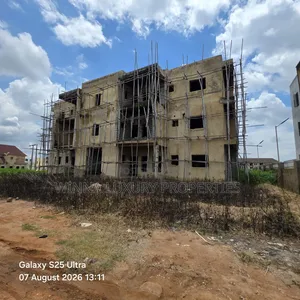 18bdrm Block of Flats in River Park Estate, Lugbe District for sale