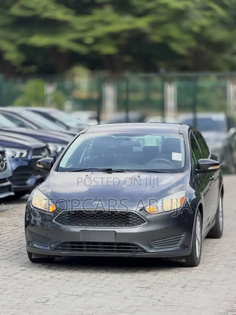 Ford Focus 2017 Gray