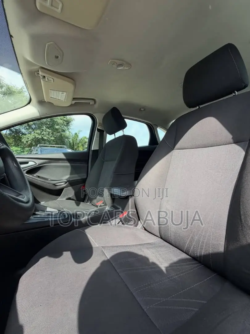 Ford Focus 2017 Gray