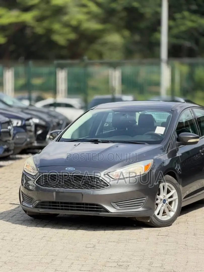 Ford Focus 2017 Gray