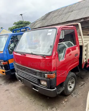 Toyota Dyna 100 Long Frame Direct Hand