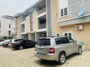 3bedroom Block of Flat