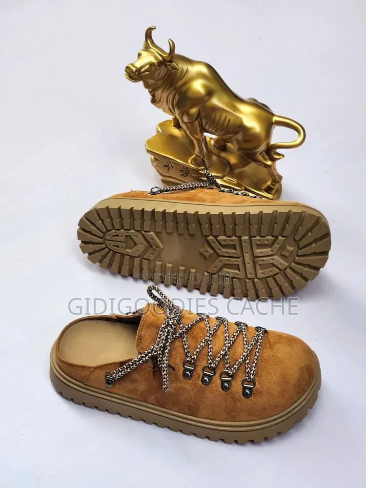 Men's Suede Clogs in Size 41-44