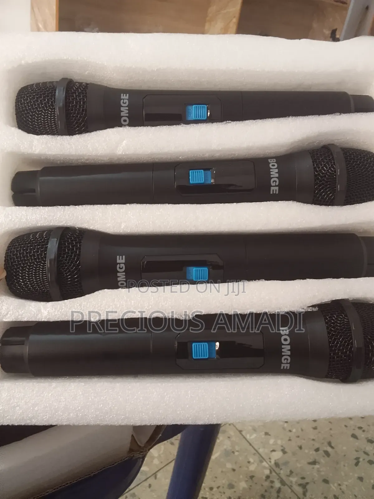 Microphone