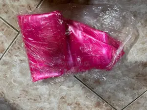Brand New Anti-Burst Yoga Gym Ball (Pink)