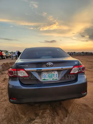Toyota Corolla 2012 Gray