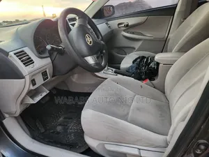 Toyota Corolla 2012 Gray