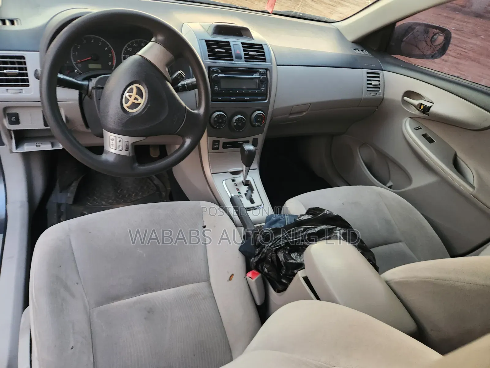 Toyota Corolla 2012 Gray