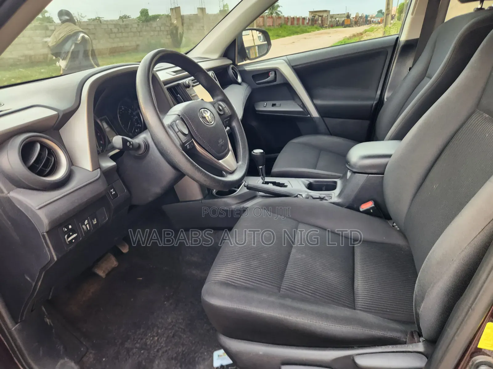 Toyota RAV4 2017