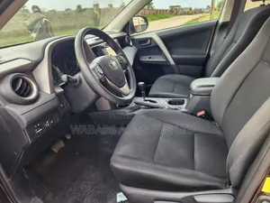 Toyota RAV4 2017