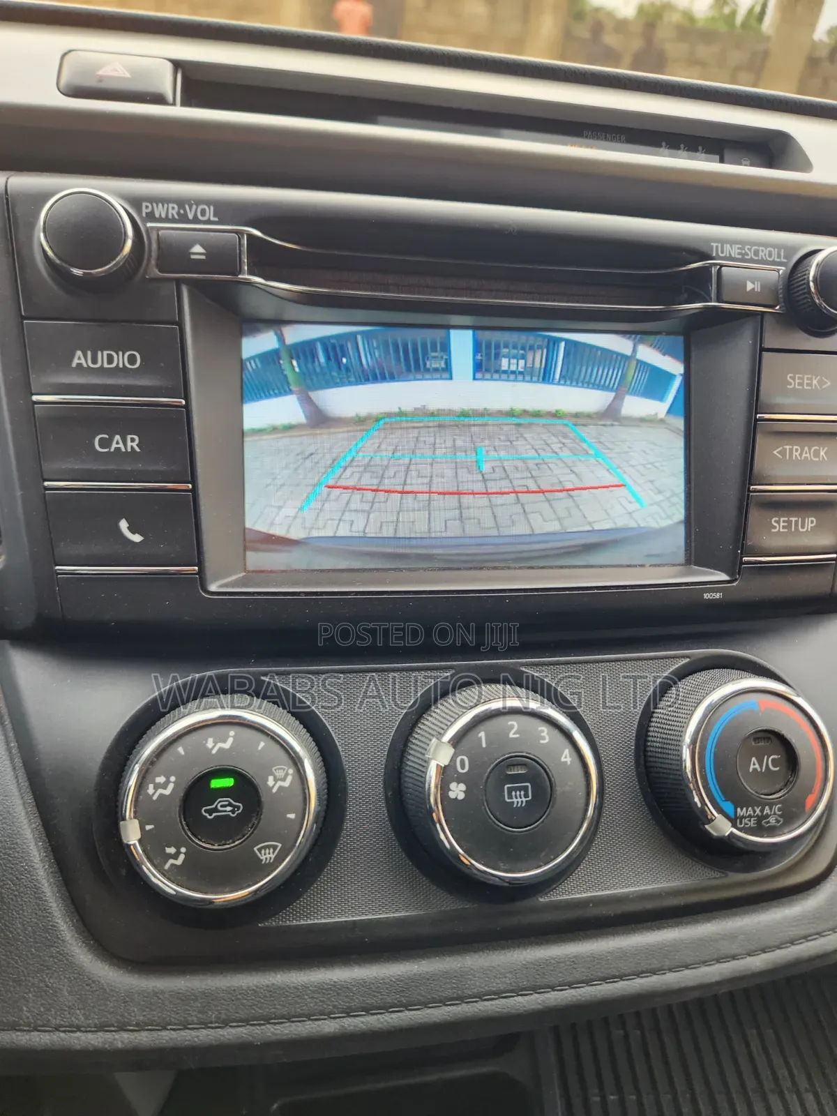 Toyota RAV4 2017