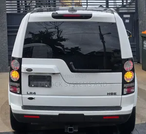 Land Rover Lr4 Base 4x4 2016 White