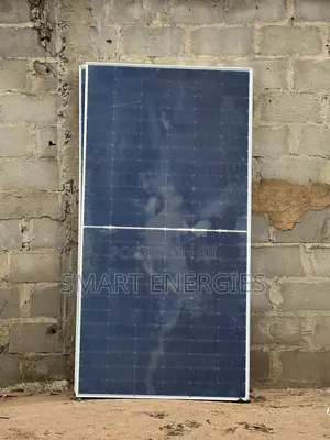 650watts Jinko Halfcut Bifacial Solar Panel