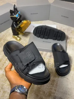 Top Quality Luxury Balenciaga Palms