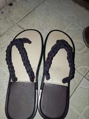 Unisex Footwear