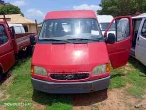 Ford Transit 2005 Red