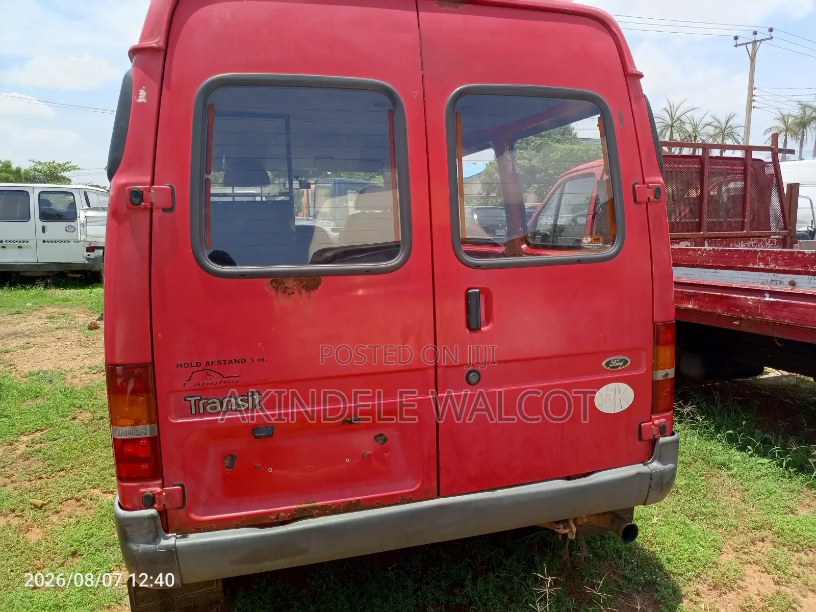 Ford Transit 2005 Red