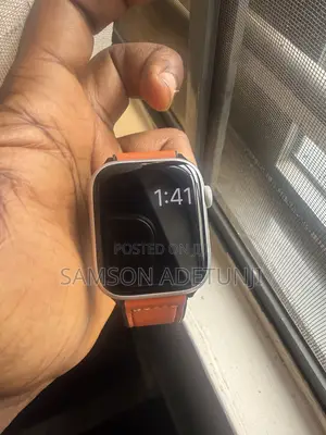 Apple Watch Series 8