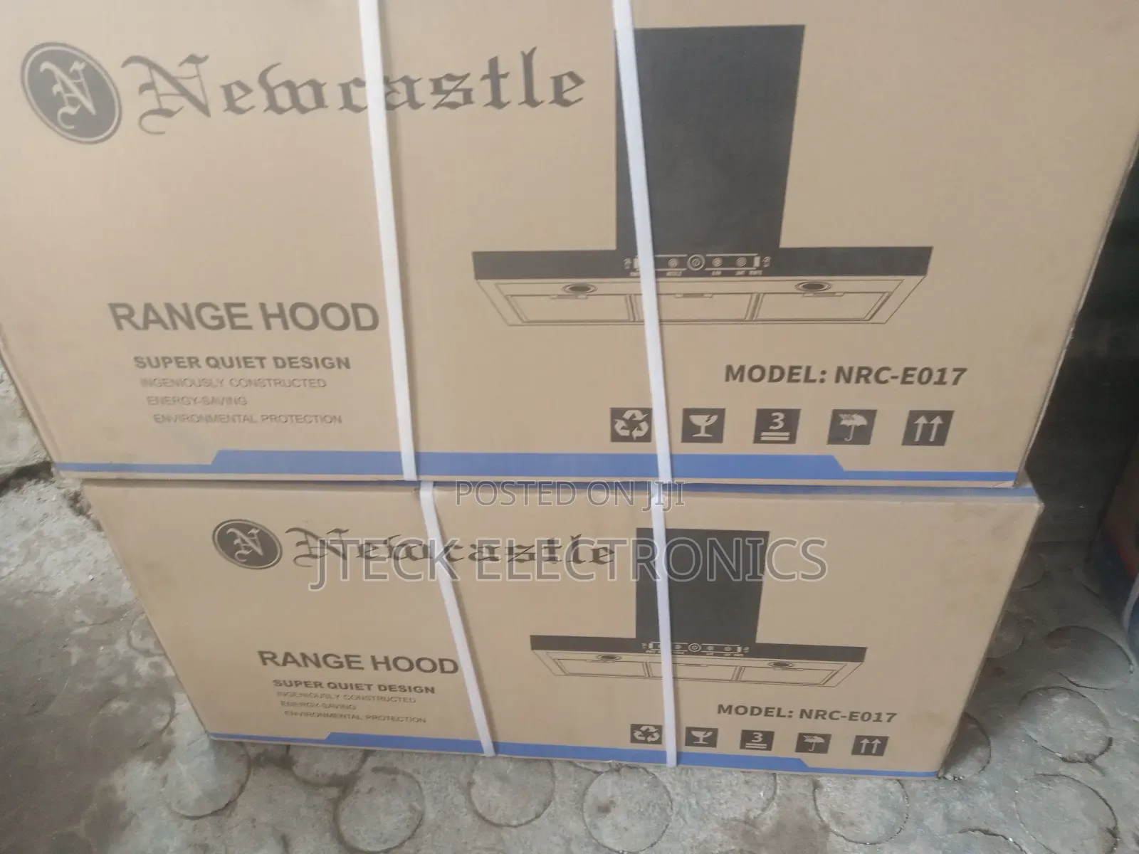 Newcastle Range Hood Hand Wave