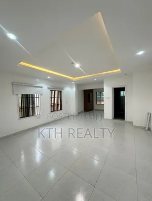 2bdrm Penthouse in Visland, Kofo Abayomi for rent