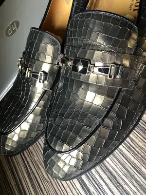 Men’s Shoes