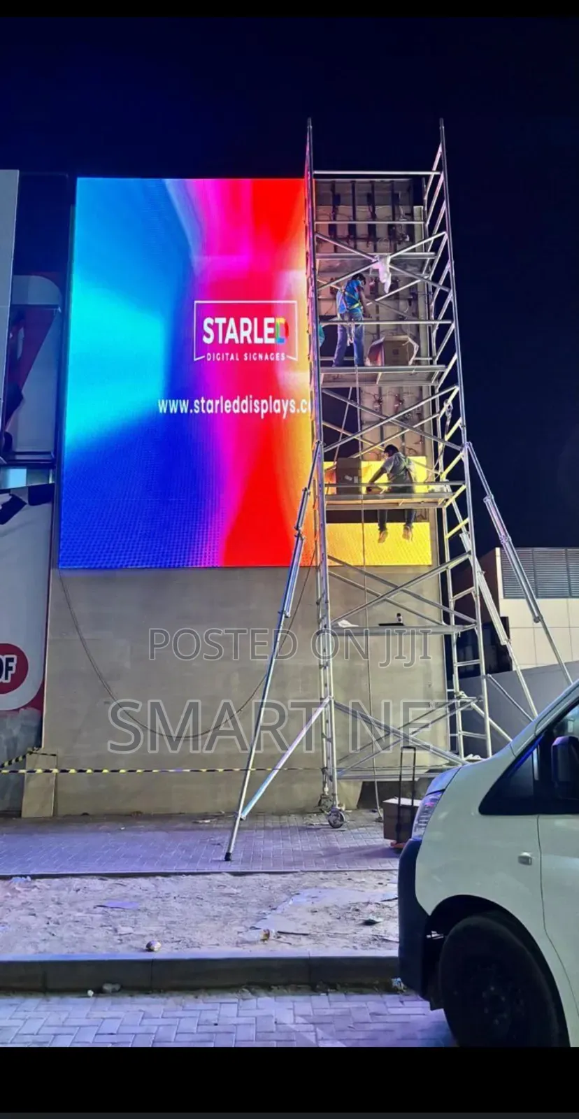 Outdoor LEDScreen Installations