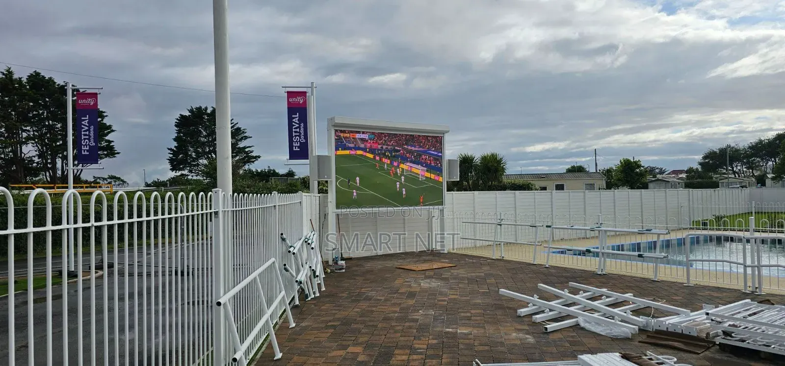 Outdoor LEDScreen Installations