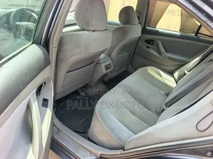 Toyota Camry XLE 4dr Sedan (2.4 4cyl 5A) 2008 Gray