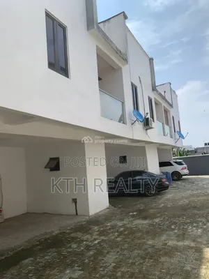 4bdrm Duplex in Atlantic Nominee, Off Lekki-Epe Expressway for sale