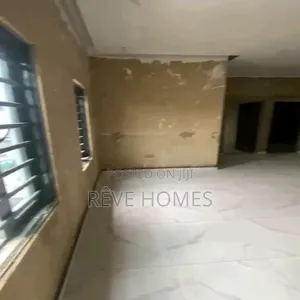 3bdrm Block of Flats in Shomolu / Shomolu for rent