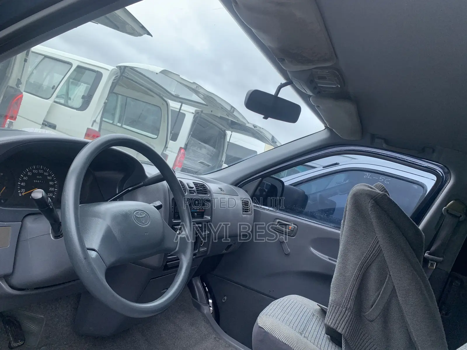 Toyota HiAce 2005 Green