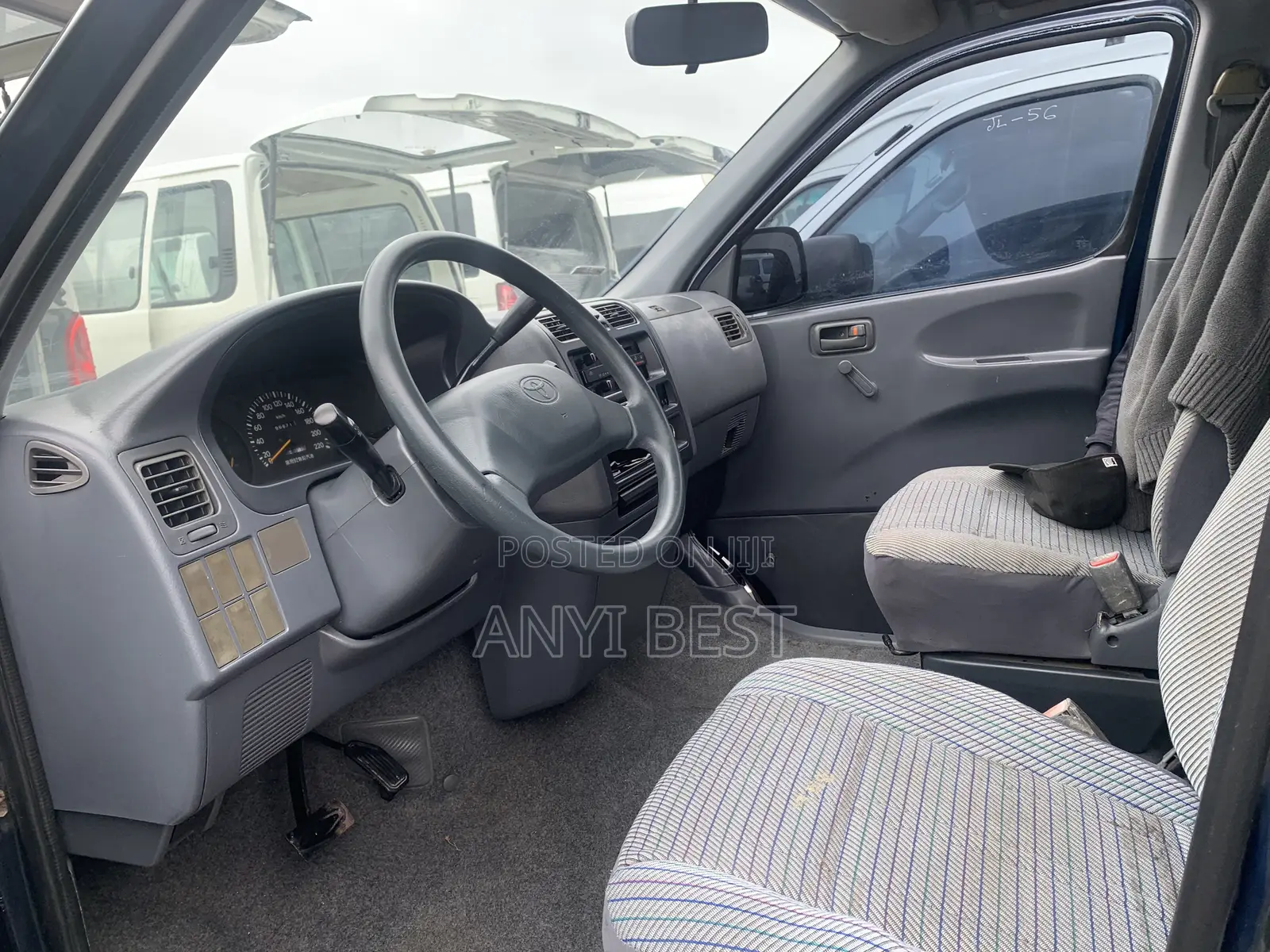 Toyota HiAce 2005 Green