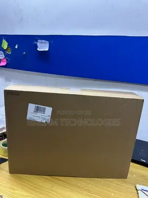 New Laptop Acer Predator Helios 18 64GB Intel Core Ultra 9 SSD 2T