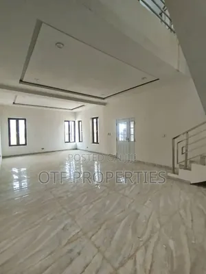 5bdrm Duplex in Guzape for sale