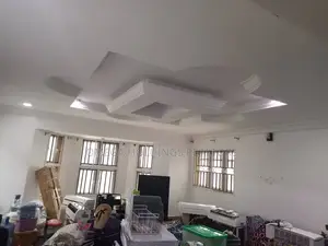 3bdrm Apartment in Kolapo Ishola Gra, Akobo for rent