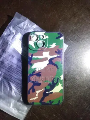 Phone Case - Camo Pattern , Full Camera Protection for iPhone 15