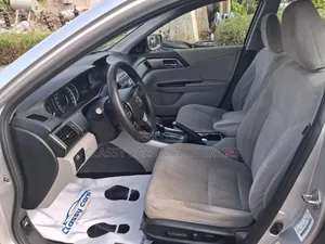 Honda Accord LX 4dr Sedan (2.4L 4cyl CVT) 2015 Silver