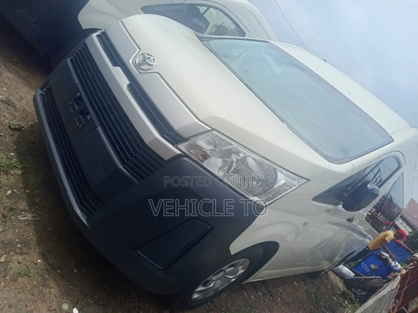 Toyota HiAce 2022 White