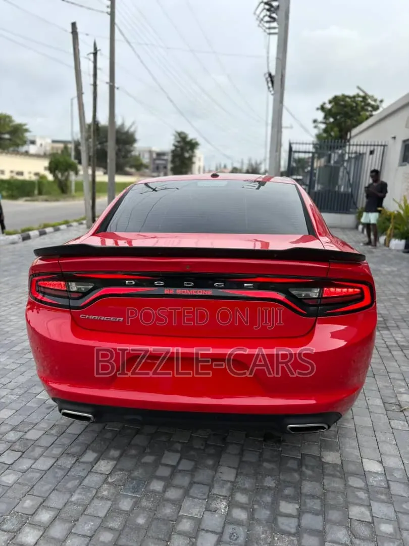 Dodge Charger 2019 Red