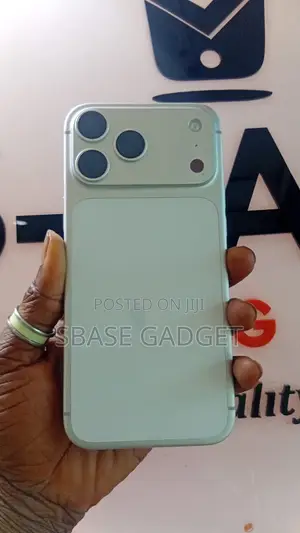 Apple iPhone 17 Pro Max 256 GB Silver