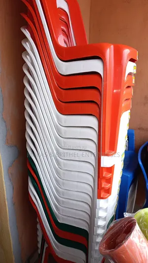 Armless Plastic Chairs