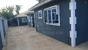 2bdrm Bungalow in Hope, Ibadan for rent