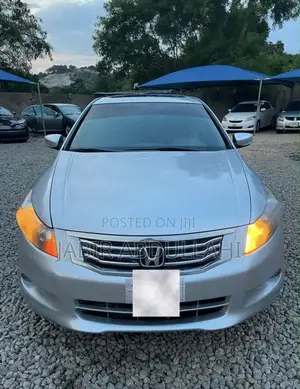 Honda Accord 2010 Silver